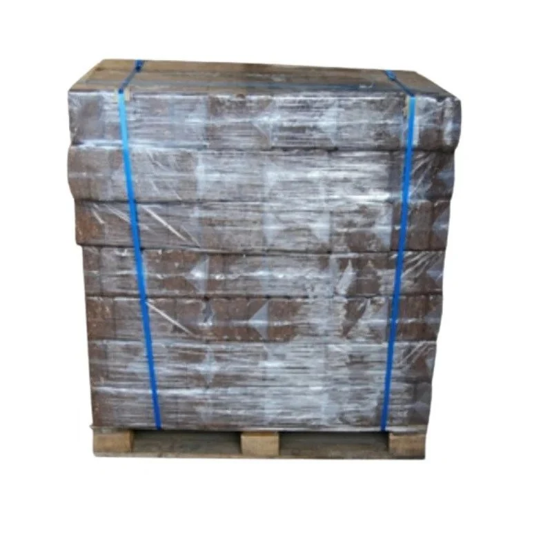 Palette de briquettes sous film
